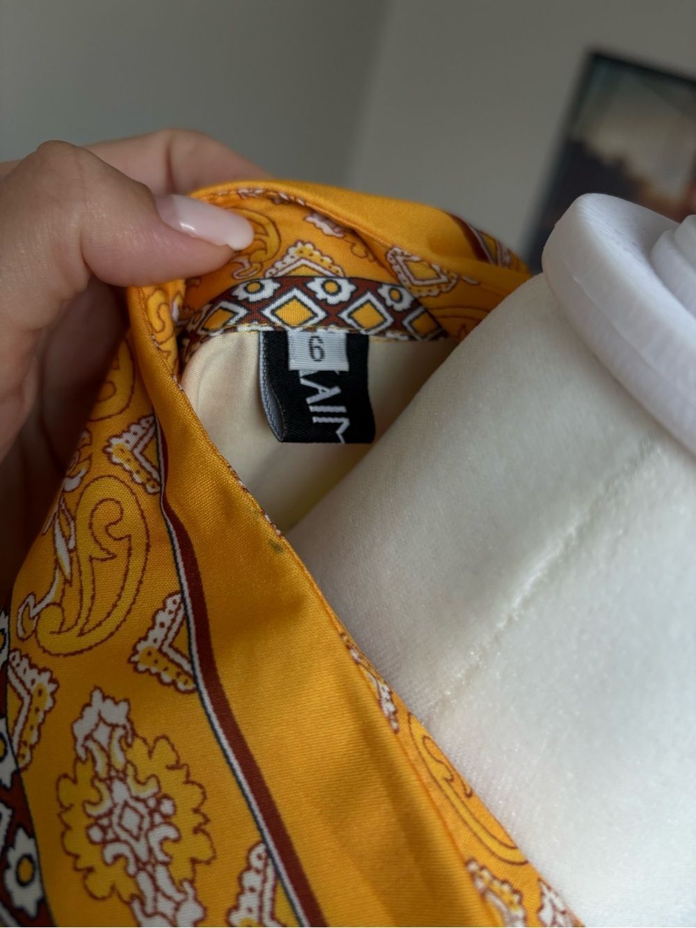 White and Yellow Printed Maxi Shirt Dress with Matching Belt Size 6 - Picture 12 of 16